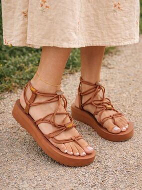 Teva Midform Women's Infinity Tan Brown Lace-Up Sandals- 10